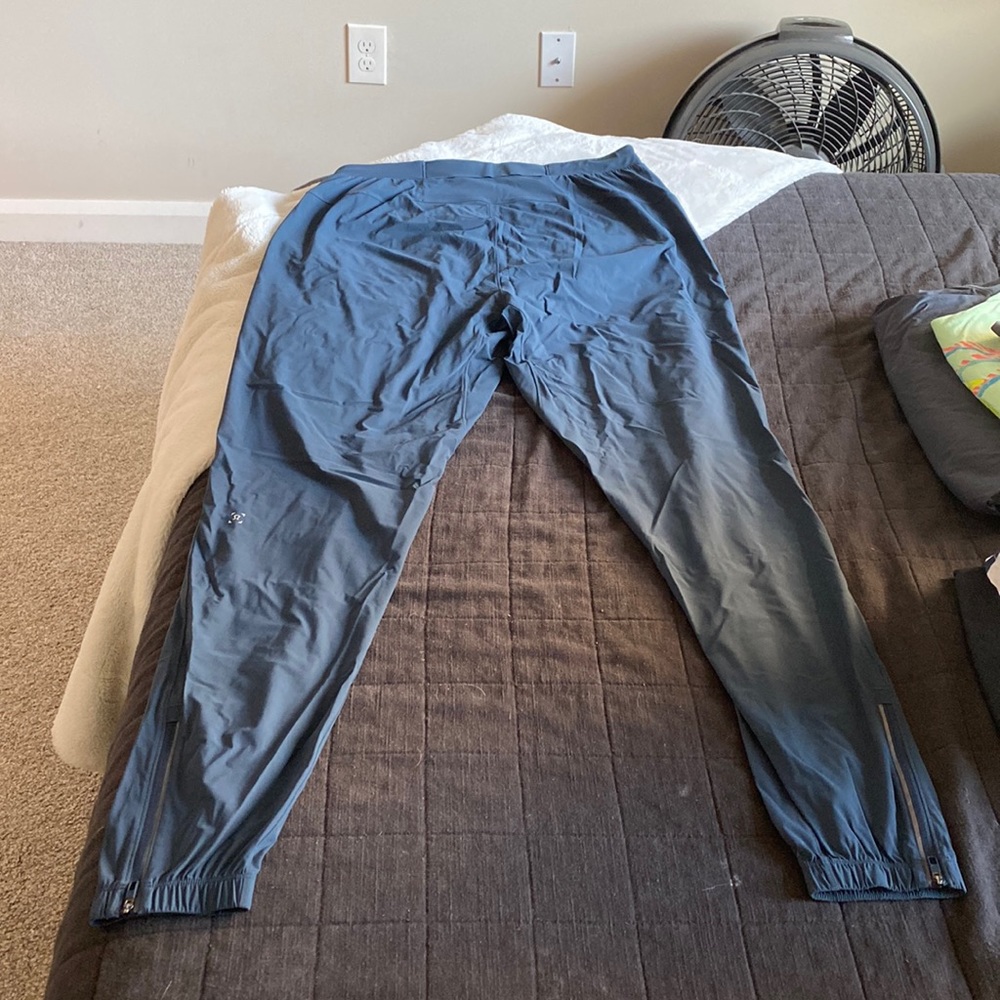 Lulu lemon surge joggers TALL blue color